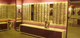 Agencement magasin d'optique - Linselles, Lille Agencement magasin d'optique - Linselles, Lille